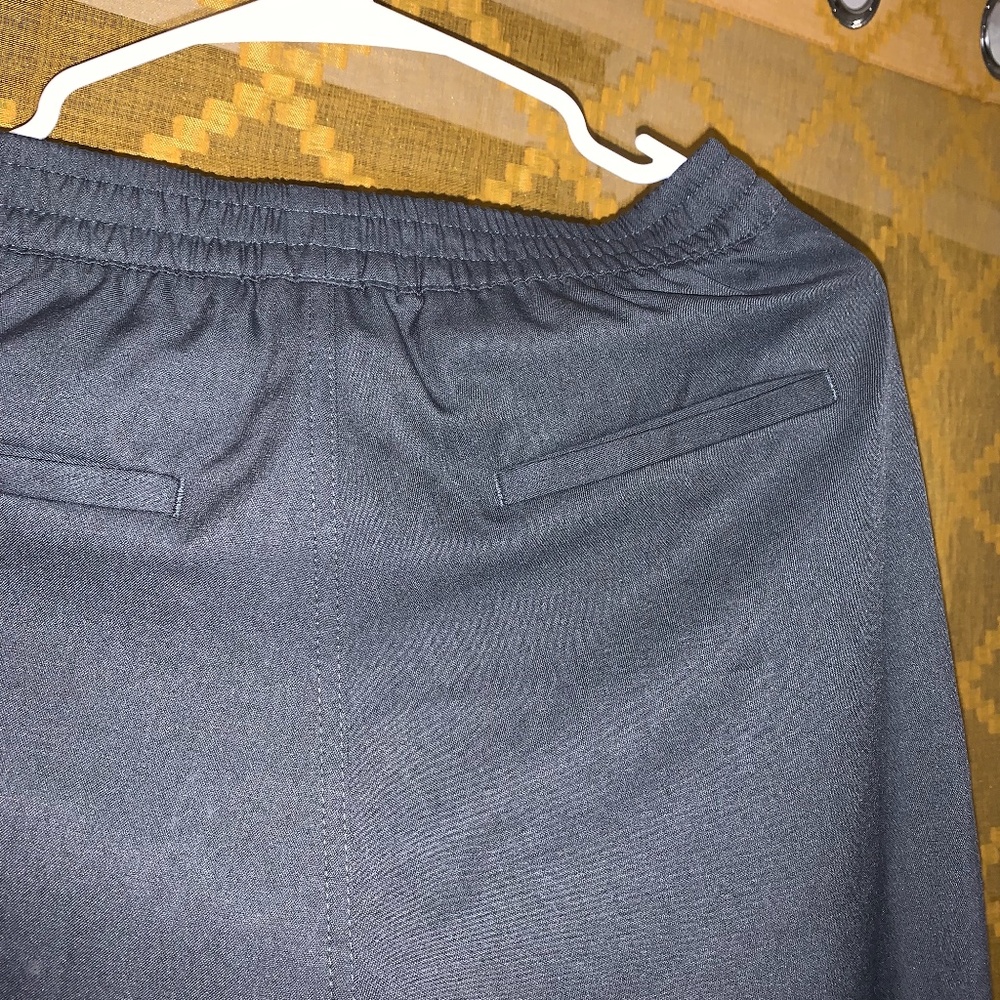 Men’s slacks